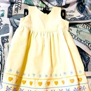 TODDLERS OLD NAVY VINTAGE STYLE DRESS 2T
